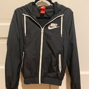 Black Nike Windbreaker